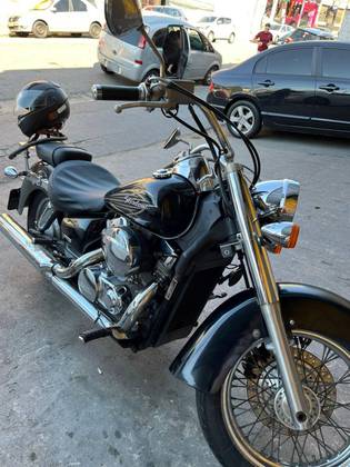 HONDA SHADOW 750 